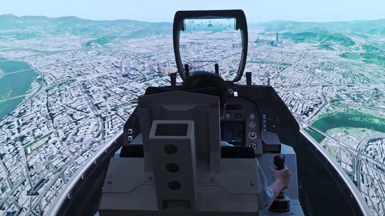 友達光電x智崴科技 合作打造LED沉浸式球型飛行模擬艙